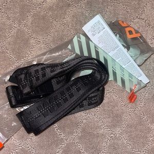 OFF WHITE BELT ONE SIZE FITS ALL NEVER USED OR WORN WITH TAGS AND DUST BAG